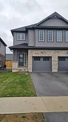 9336 White Oak Avenue, Niagara Falls, ON L2G 3P6