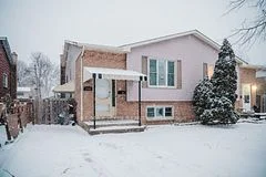 8332 Mundare Crescent, Niagara Falls, ON L2G 7M5