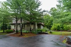 501 Glen Abbey Way E, Seguin, ON P2A 2W8