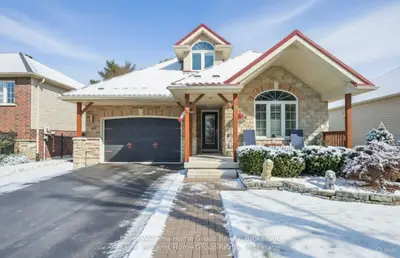28 Harcourt Place, Centre Wellington, On N1m 0a6