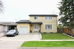 133 Chilton Drive, Hamilton, ON L8J 1L8
