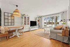 1206 Placid Street, Parkway Park - Queensway Terrace S and Area, ON K2C 3A6