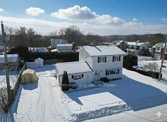 108 Crossland Drive, Carp - Dunrobin - Huntley - Fitzroy and Area, ON K0A 1X0