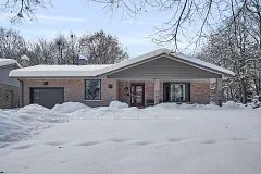67 Farmington Crescent, London South, ON N6K 3J2