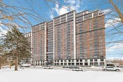 1235 Richmond Street 1218, London East, ON N6A 0C1
