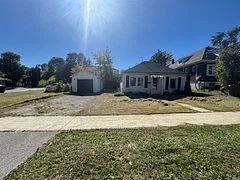 71 Glenelg Street E, Kawartha Lakes, ON K9V 1Z4
