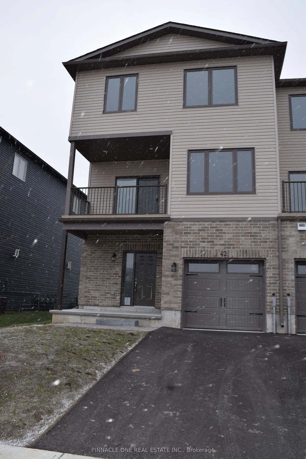 42 Evans Street, Prince Edward County, On K0k 2t0
