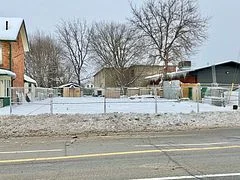 46-48 Pearl Street W, Brockville, On K6v 4b8
