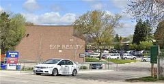 1200 Courtland Avenue 15, Kitchener, On N2c 1k7