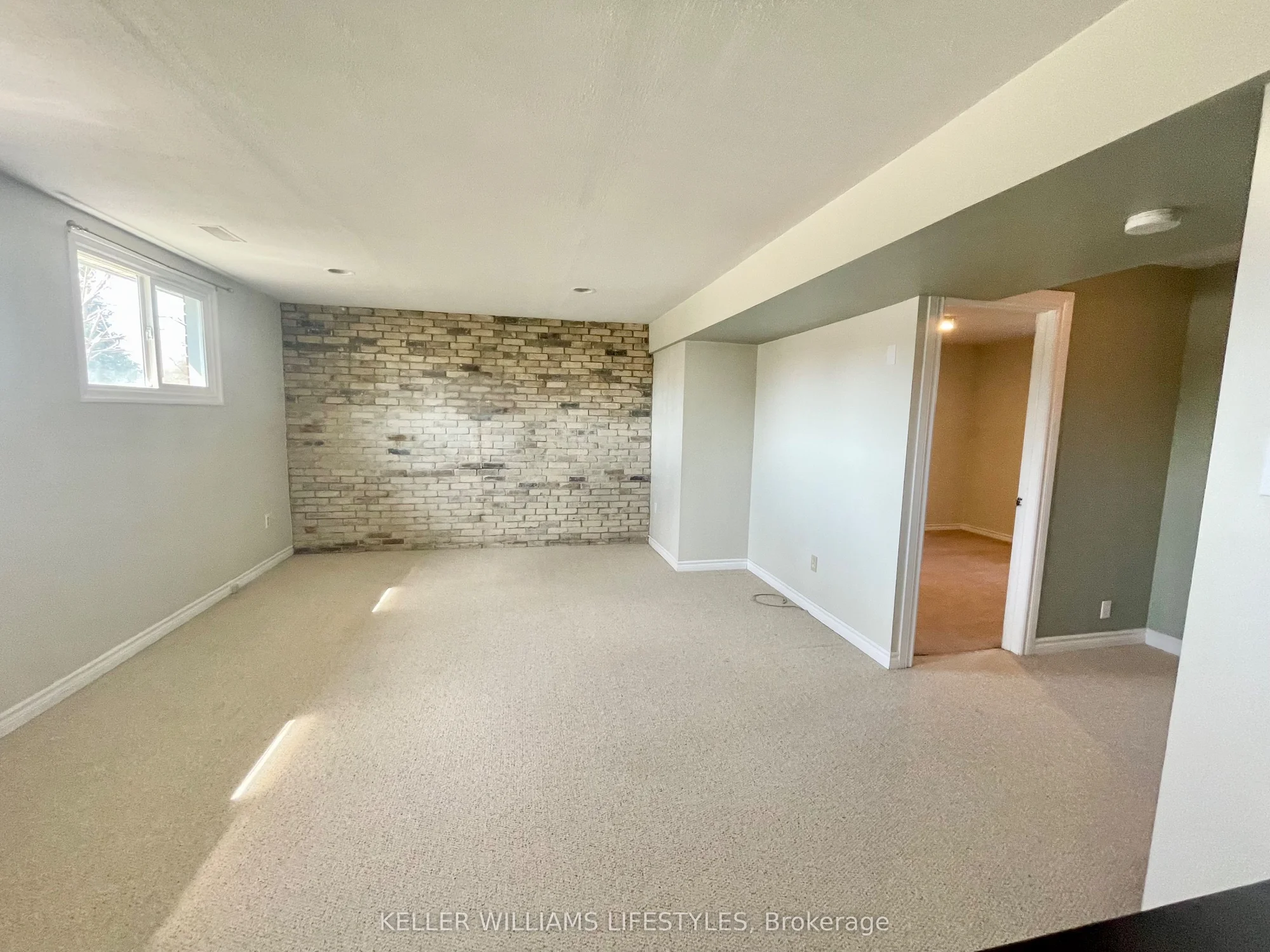 1463 Stoneybrook Crescent Lower, London North, ON N5X 1C3