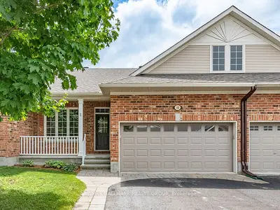 Att/Row/Townhouse in Barrhaven