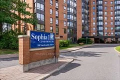 Condo Apartment in South of Baseline to Knoxdale