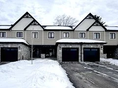 Att/Row/Townhouse in Clarence-Rockland