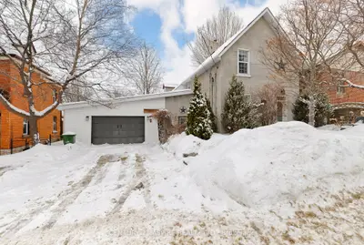 Detached in Pembroke
