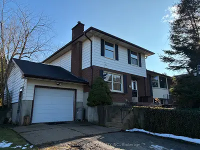 Detached in London South