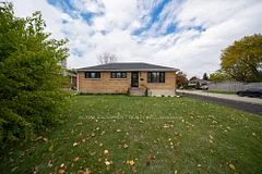 37 Rowanwood Avenue, Brantford, ON N3S 7C1