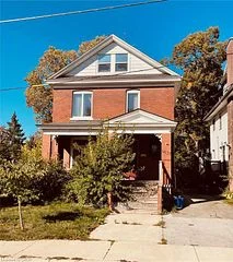 4637 Ellis Street, Niagara Falls, On L2e 1h8