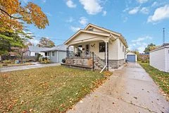 356 Talfourd Street, Sarnia, ON N7T 1P9