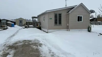 206 Grace Street E, Georgian Bluffs, ON N0H 2N0