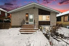 1221 Kitchener Avenue A, Hunt Club - South Keys and Area, ON K1V 6W4