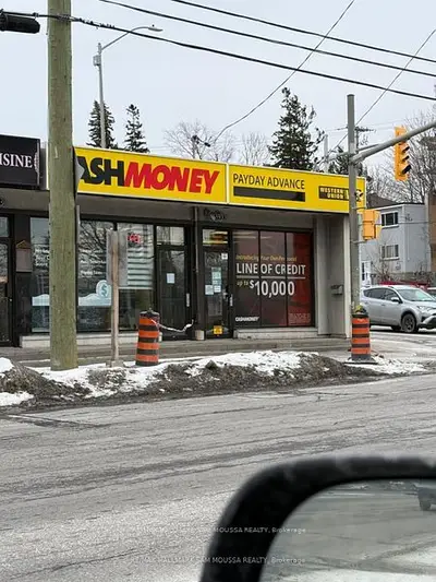 1593 Bank Street, Alta Vista And Area, On K1h 7z3