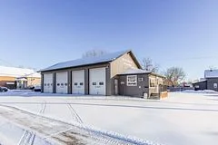 118 Queen Street, Kawartha Lakes, On K9v 4r3