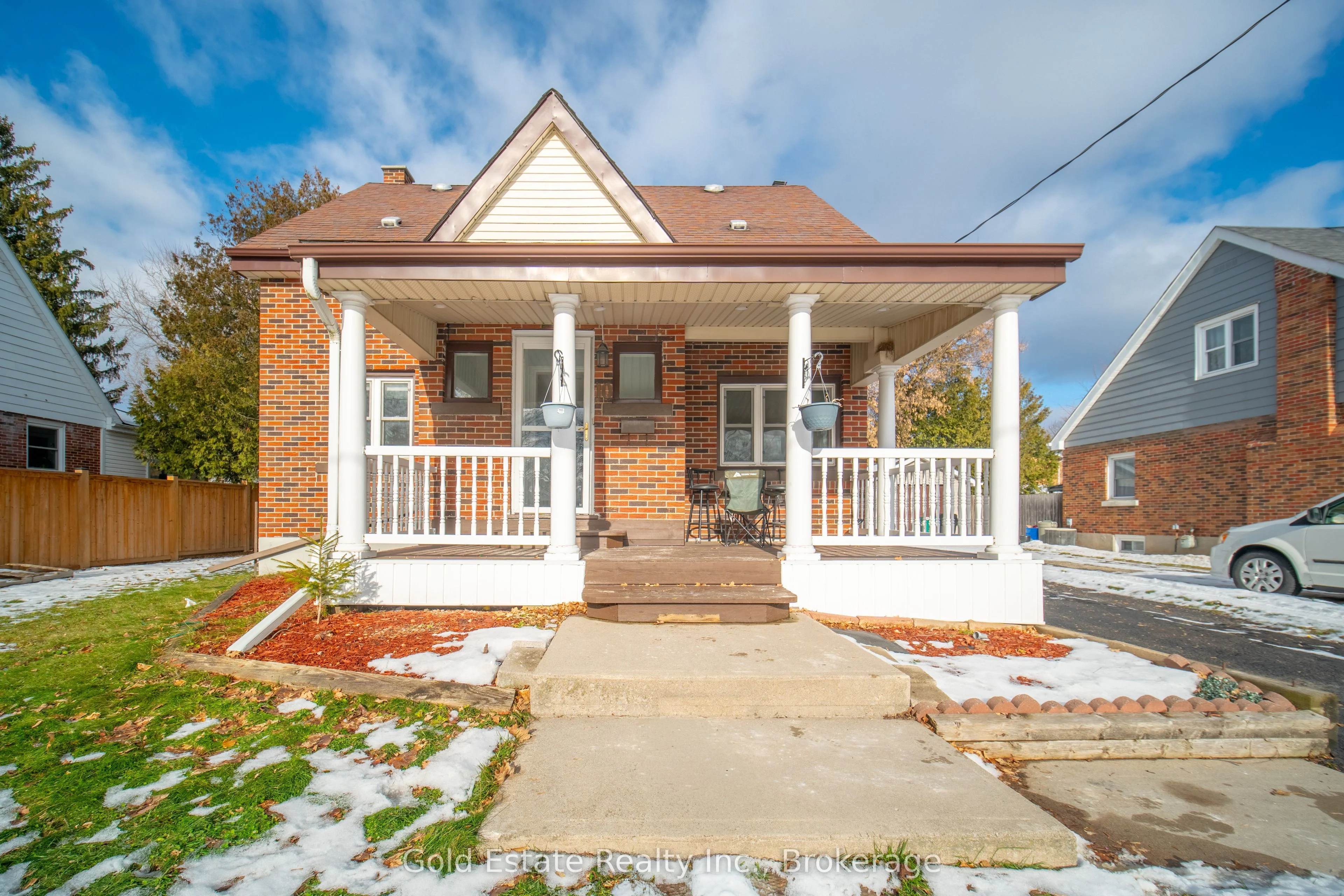 10 Monroe Street N #Bsmt, Cambridge, ON N1R 2C5