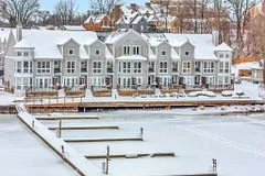 1 Mortimer Street 11, Prince Edward County, On K0k 2t0