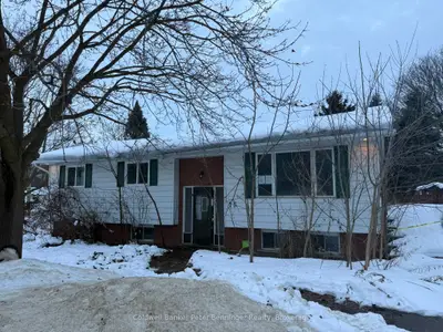 Detached in Brockton
