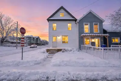 Detached in Hamilton