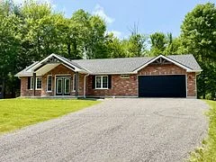 1713 Hollowview Road, Centre Hastings, On K0k 3e0