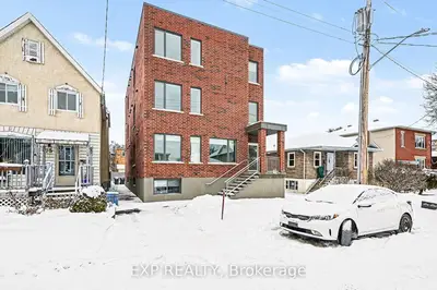 Multiplex in Vanier and Kingsview Park