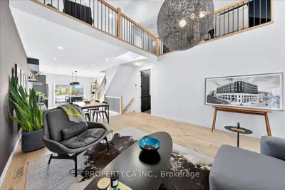 Condo Townhouse in Norfolk