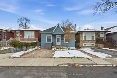 Detached in Hamilton