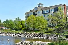 10 Bay Street E 104, Blue Mountains, On N0h 2p0