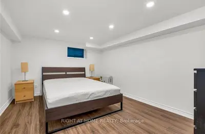 Detached in Hamilton