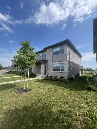 Att/Row/Townhouse in Pelham
