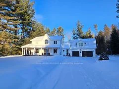 4 Steffen Street, Petawawa, On K8h 3l8