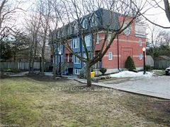 39 Regina Street 4, London East, ON N5Y 3B6