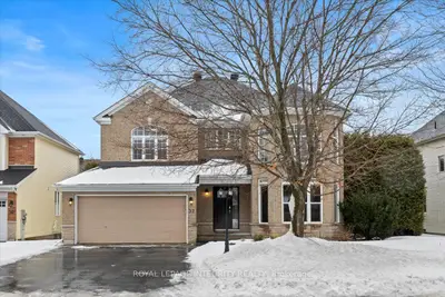 Detached in Stittsville - Munster - Richmond