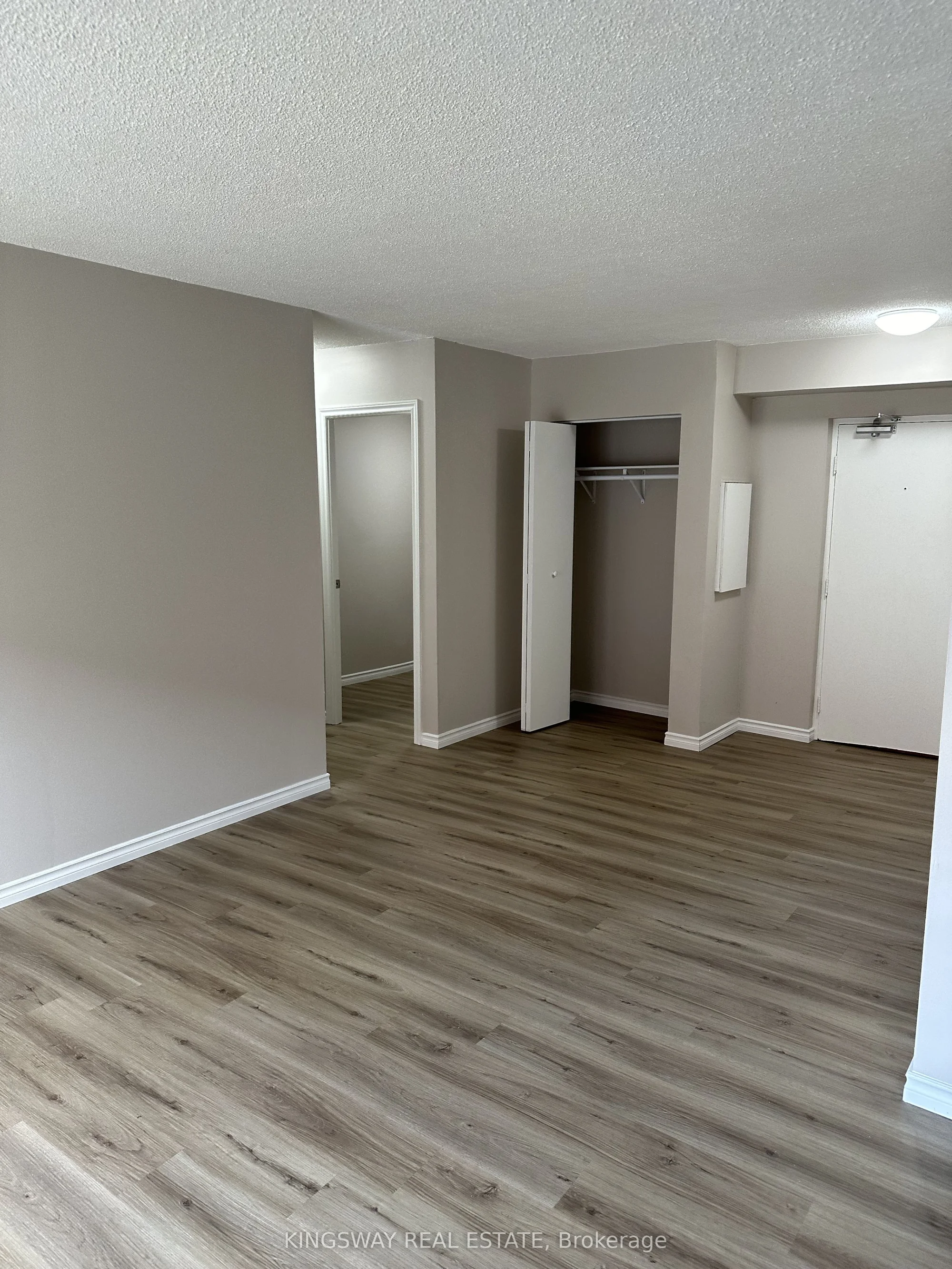185 Lisgar Avenue 102, Tillsonburg, ON N4G 3L5