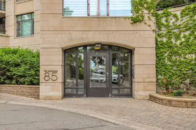 Condo Apartment in Ottawa Centre