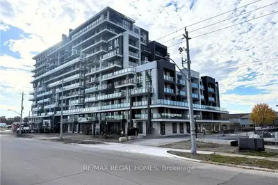 Condo Apartment in Hamilton