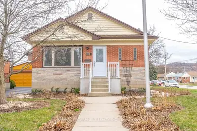 Detached in Hamilton