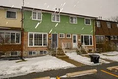 30 Addington Street 20, Loyalist, On K7n 1c5