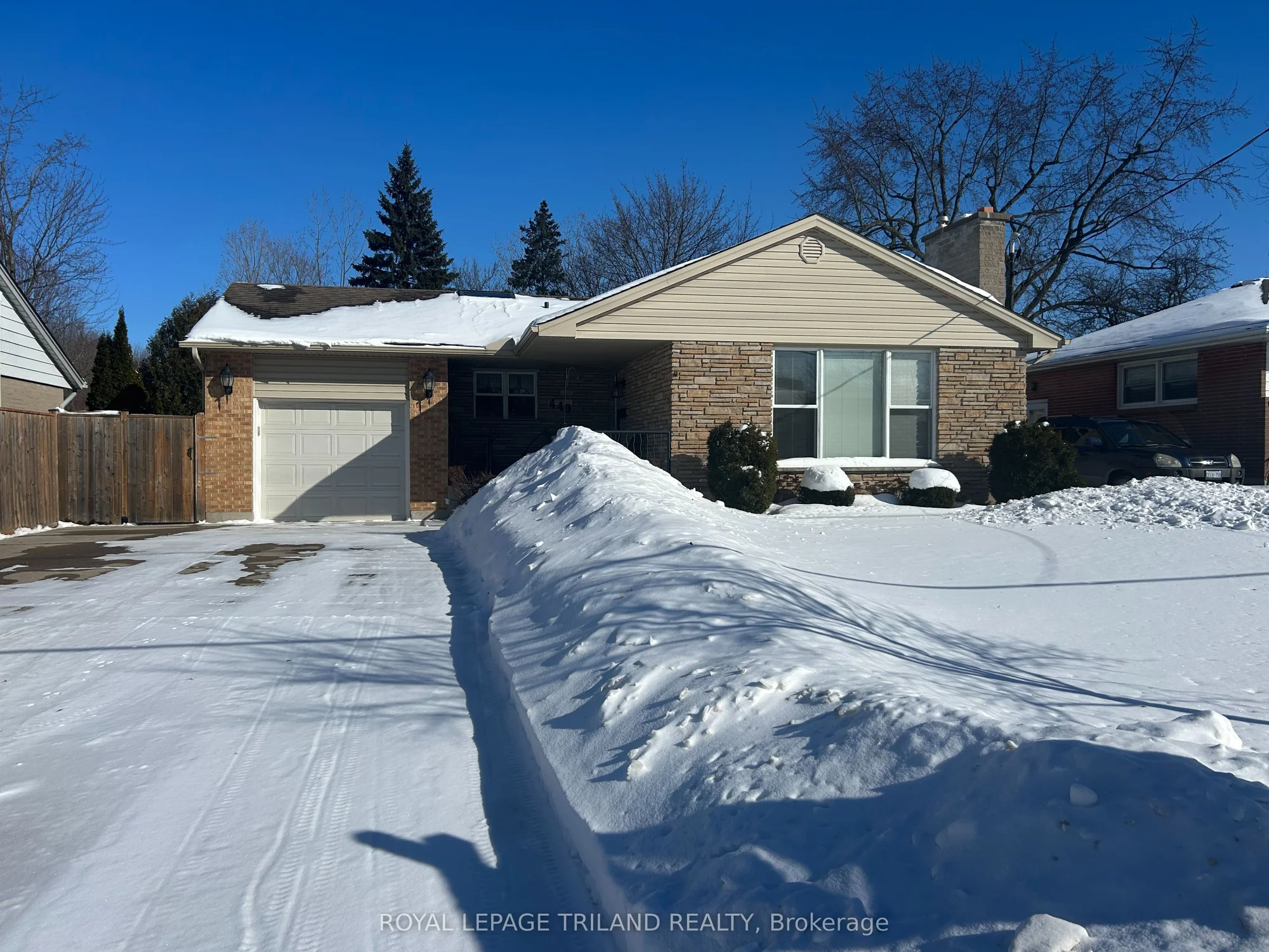 440 Beachwood Avenue, London South, ON N6J 3K1