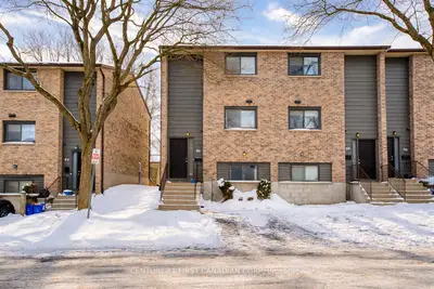 40 Summit Avenue 86, London North, ON N6H 4S3