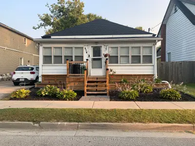 Detached in London East