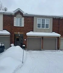 116 Gladeview Private, Blossom Park - Airport and Area, ON K1T 4C5