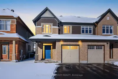 Semi-Detached in Stittsville - Munster - Richmond